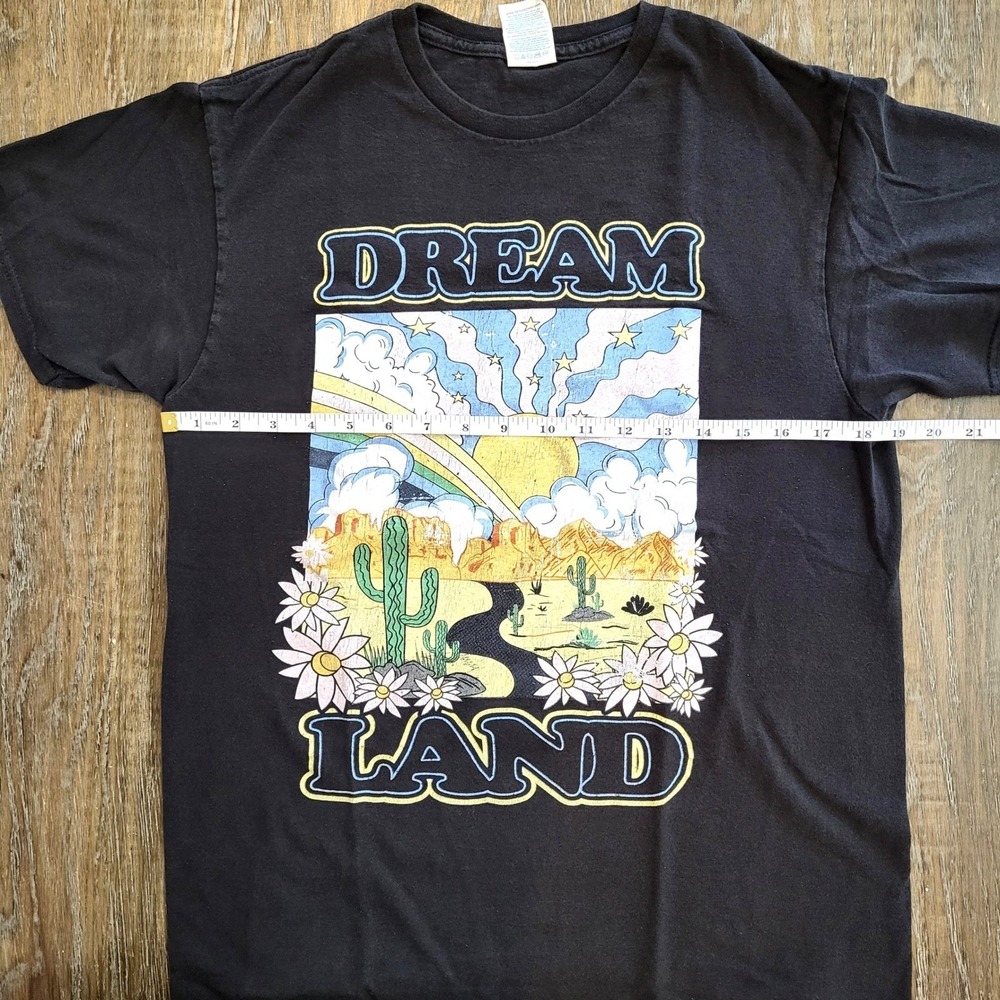 Delta Apparel Dream Land Desert Graphic T-Shirt Mens M Black Psychedelic Tee - Picture 3 of 7